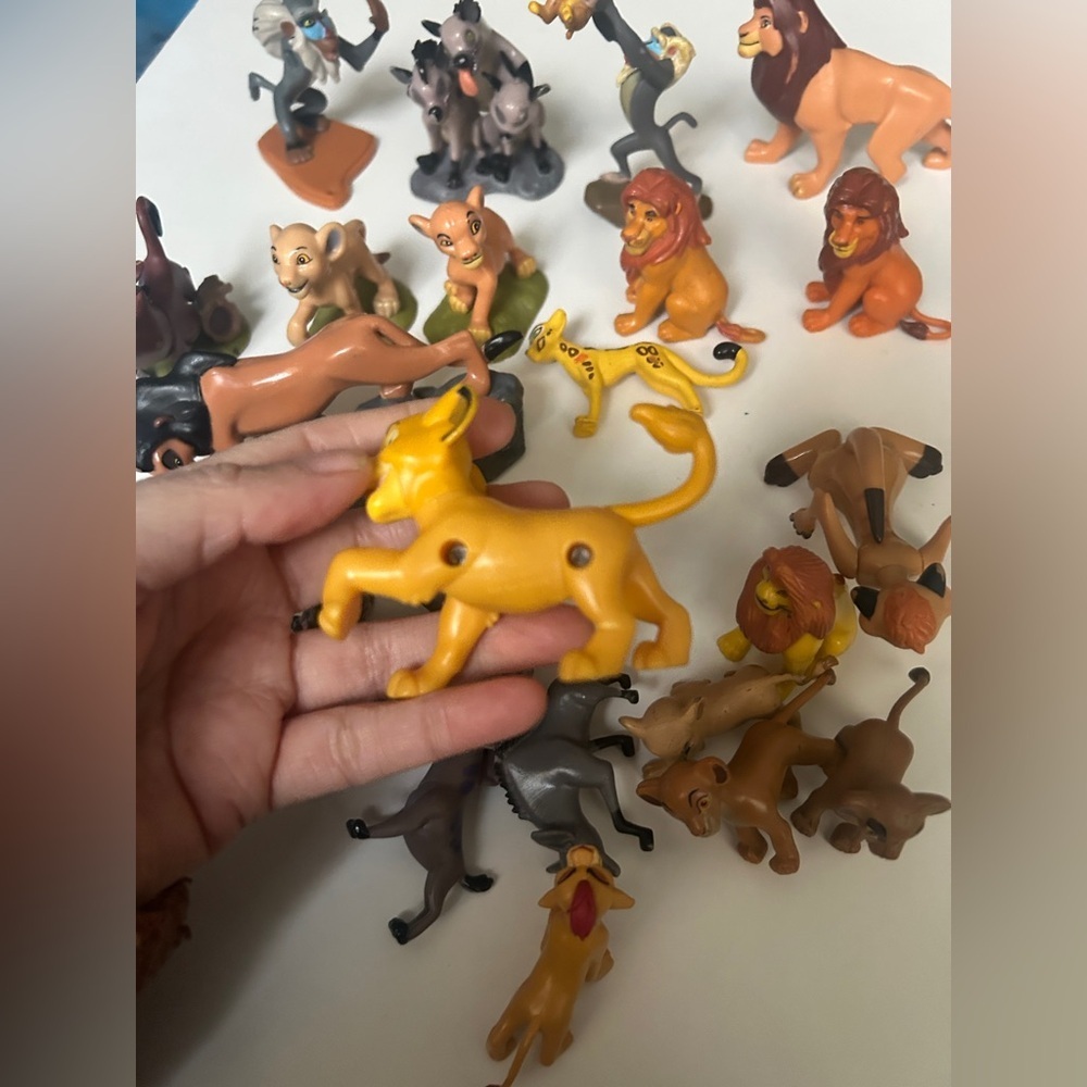 Disney Lion King NALA Timon MUFASA Simba PUMBA Figure toy Lot - Picture 4 of 6